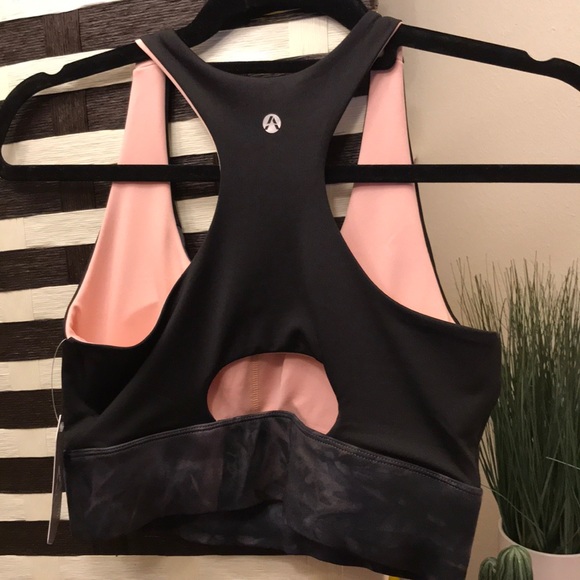 BNWT Athletic Collection Sports Bra - Picture 2 of 4